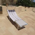 Seaview Family Apartment, Pool, Easy Access To The Sea, Near Bay