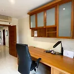 Seaview Family Apartment, Pool, Easy Access To The Sea, Near Bay Апартаменты Меллиеха