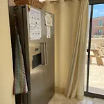 Seaview Family Apartment, Pool, Easy Access To The Sea, Near Bay
