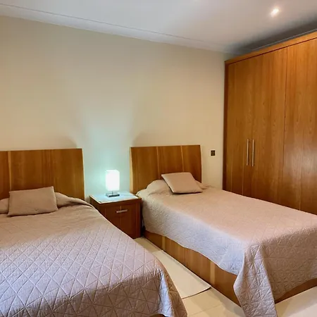 Seaview Family Apartment, Pool, Easy Access To The Sea, Near Bay Lejlighed *