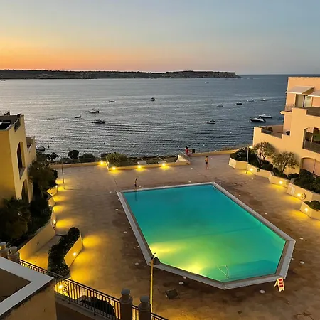 Seaview Family Apartment, Pool, Easy Access To The Sea, Near Bay Apartment *