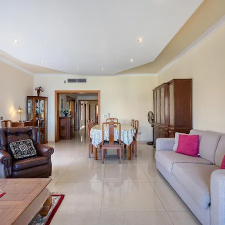 Apartman Seaview Family Apartment With Pool Near Mellieha Bay