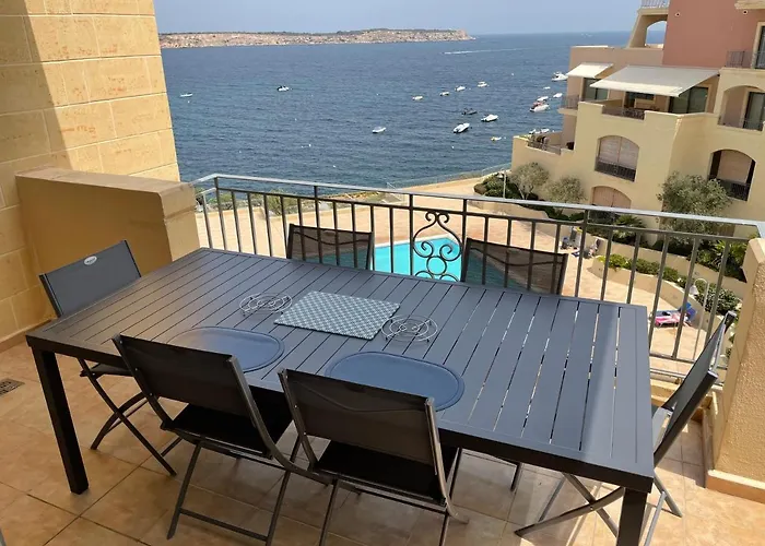Apartamento Seaview Family Apartment, Pool, Easy Access To The Sea, Near Bay Mellieħa