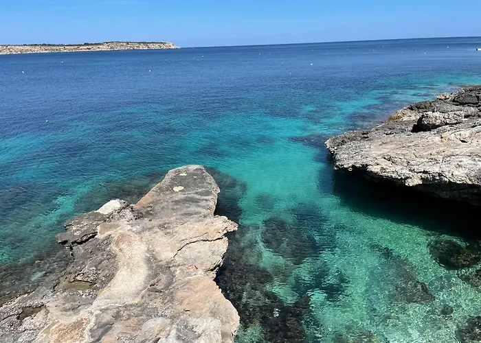 Seaview Family Apartment, Pool, Easy Access To The Sea, Near Bay Apartamento *