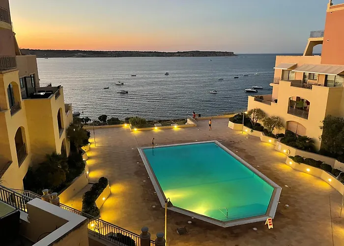 Seaview Family Apartment, Pool, Easy Access To The Sea, Near Bay Apartamento *