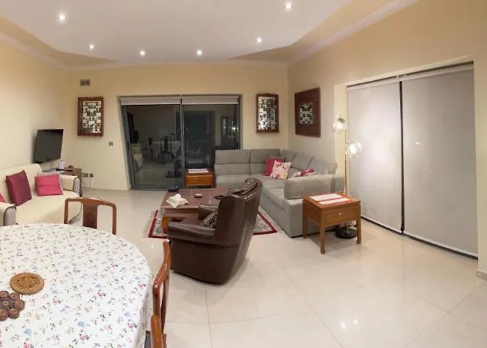 Apartamento Seaview Family Apartment, Pool, Easy Access To The Sea, Near Bay *